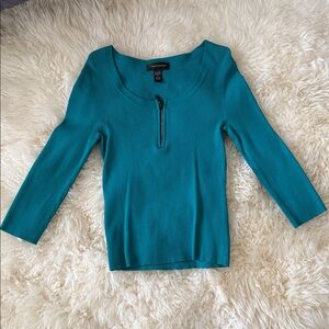 Cable & Gauge Teal Long Sleeve Top